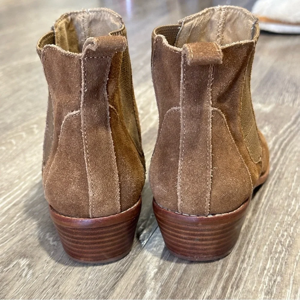 GAP Western Chelsea Boot Brown Ankle Booties - Picture 9 of 10